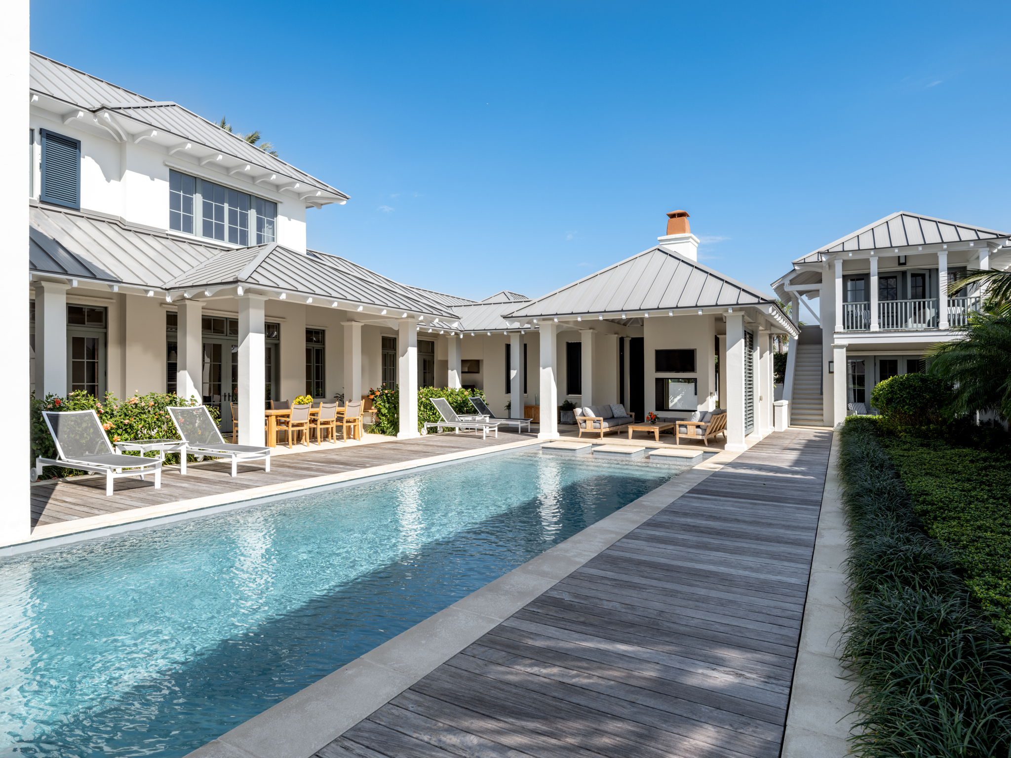 MAIN HOUSE, POOL, ENTRY LOGGIA & GUEST HOUSEEdit