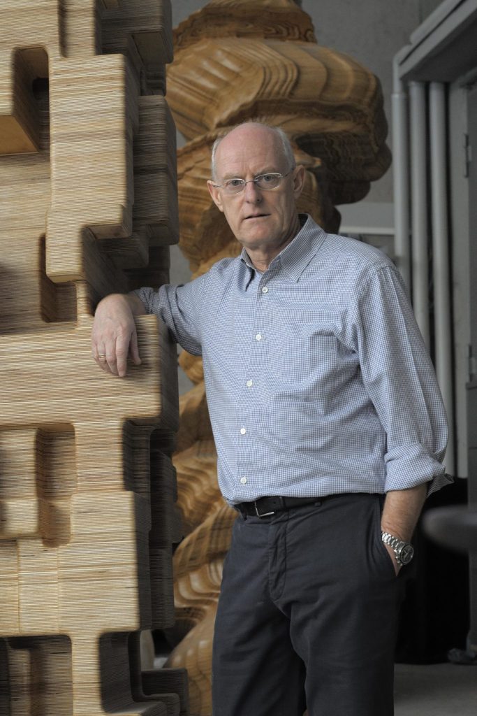 Portrait of Tony Cragg courtesy of Thaddaeus Ropac, London, Paris, Salzburg, Seoul. Photographer Charles Duprat