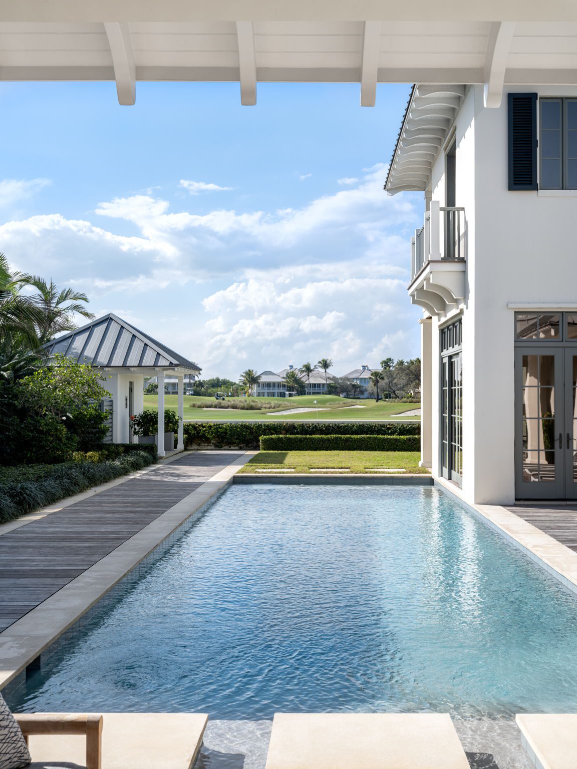 POOL, SAUNA & GARDEN