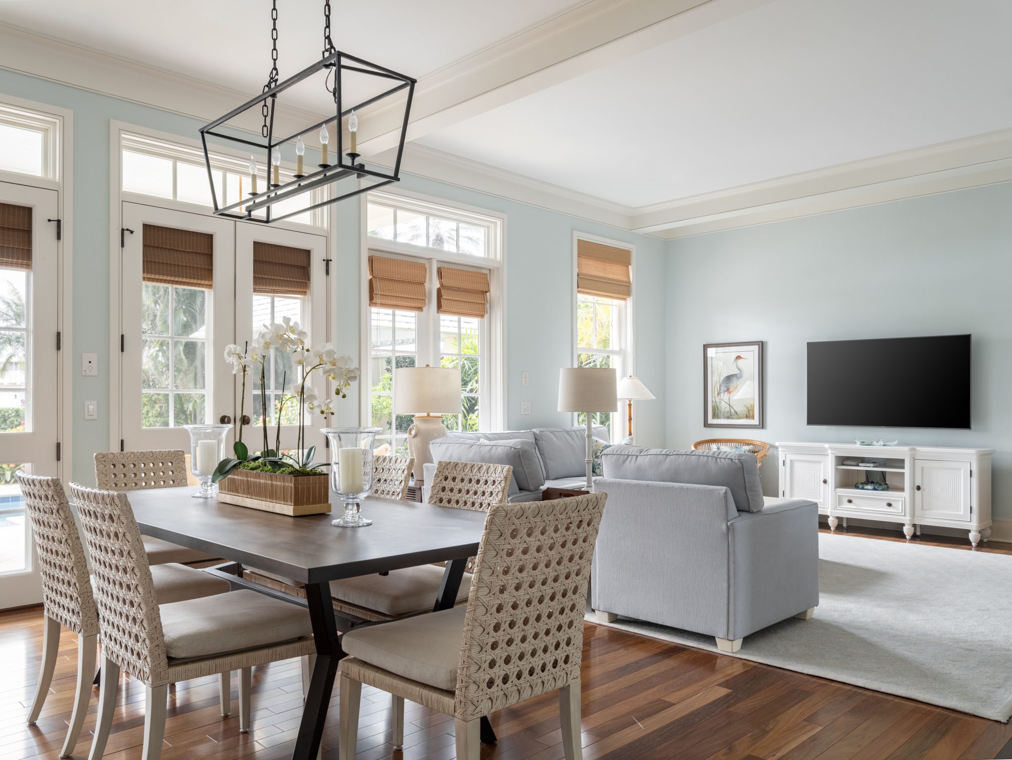 DINING & FAMILY ROOM